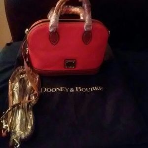 Dooney & Bourke bitsy bag