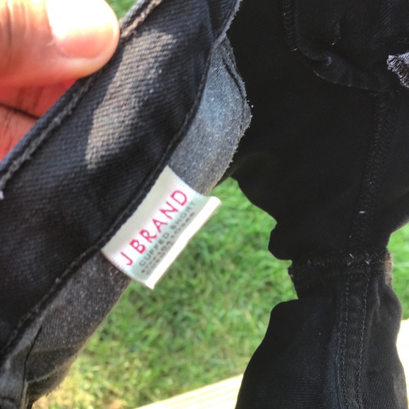 ✨Authentic✨ J Brand
Sachi Frayed Black Shorts - Picture 6 of 6