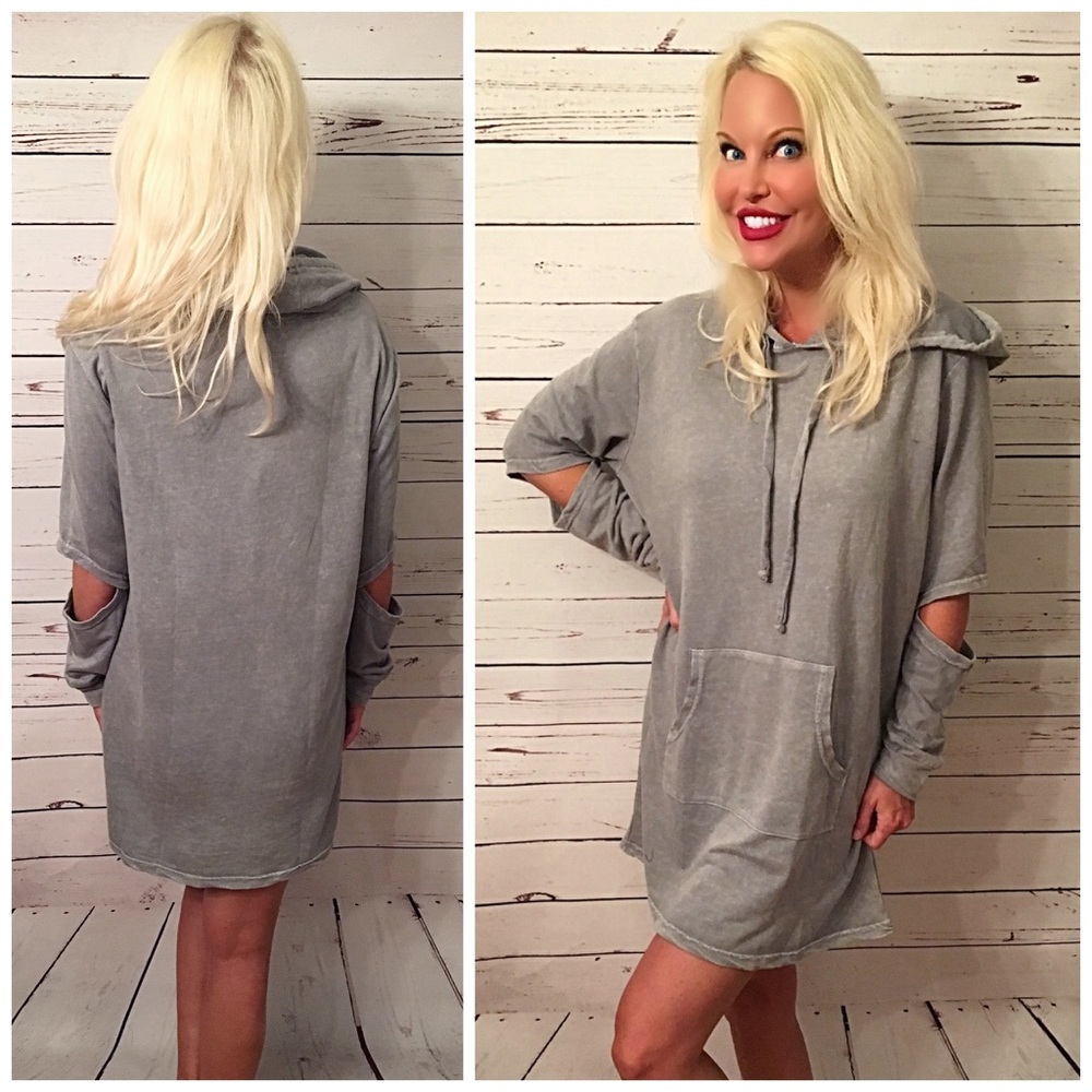LAST ONE! Light Blue Pocket Detail Oversized Dress - Picture 2 of 4