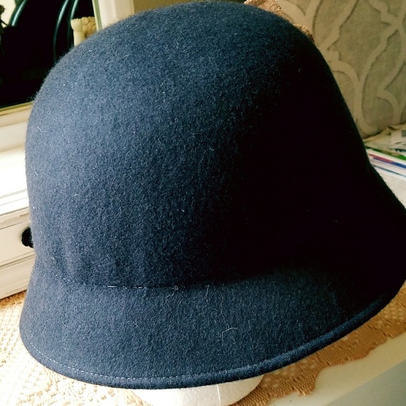 Bowler Hat - Picture 2 of 2