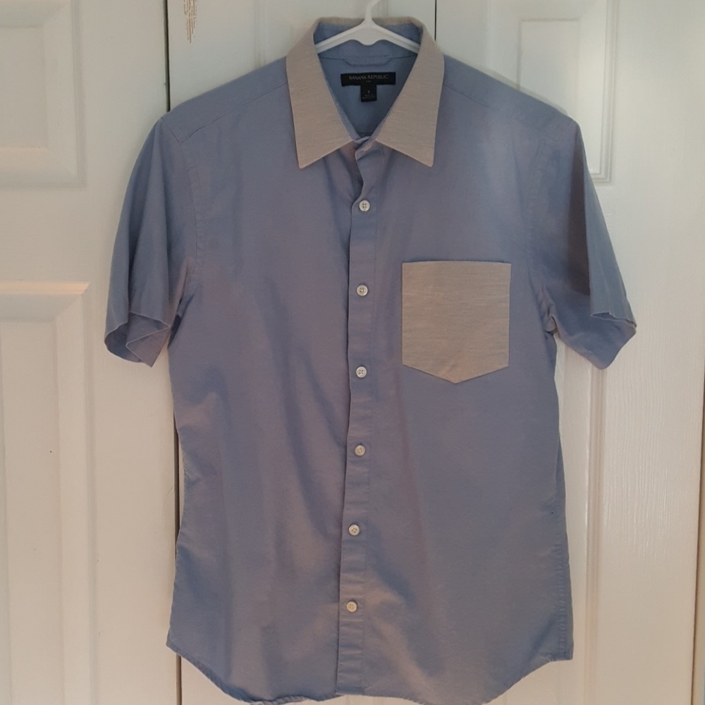 Banana Republic Short Sleeve
