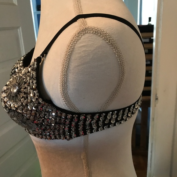 🎉HP🎊 NWT 38/B sequined and Beaded Silver Bra - Picture 4 of 5