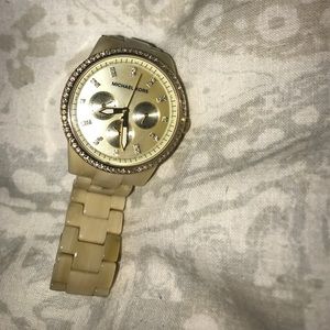 Michael kors cream diamond watch