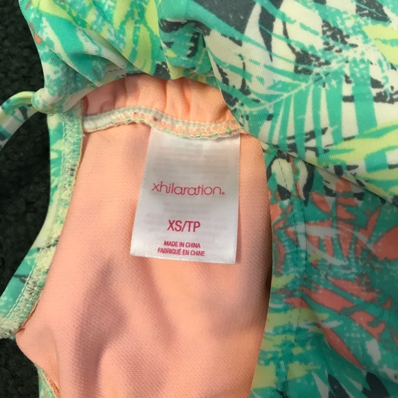 Bikini - Picture 3 of 3