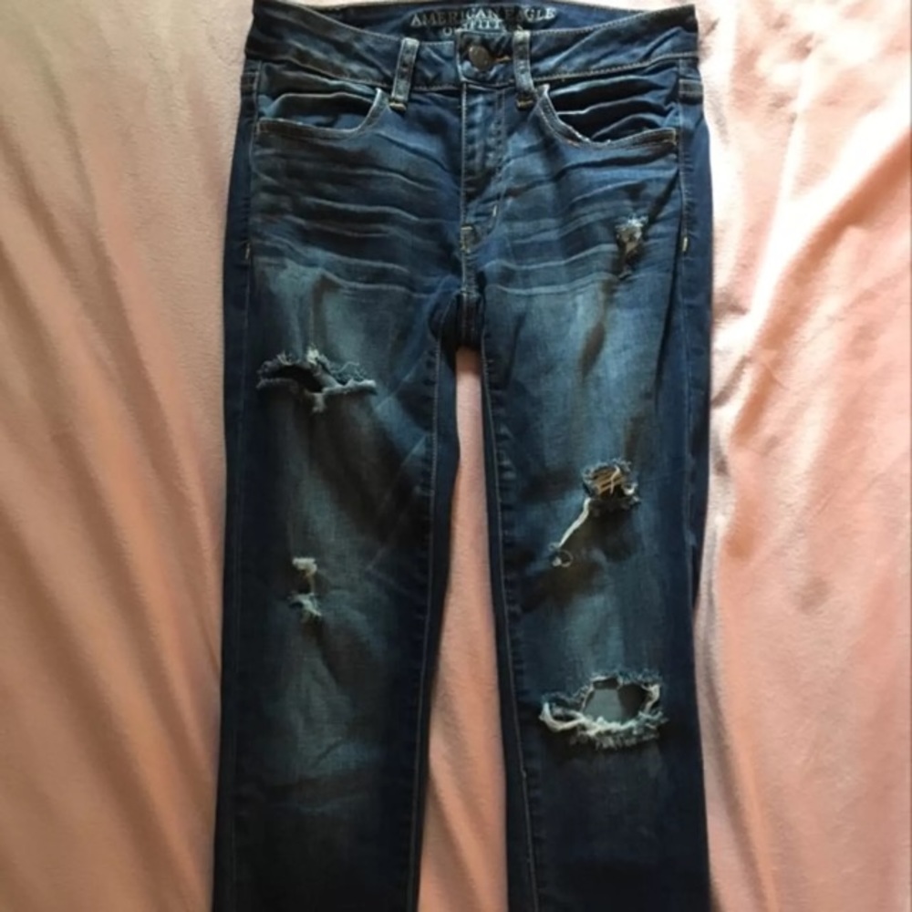 American Eagle ripped jeggings