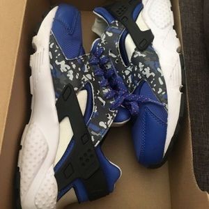 Nike Huarache Boys