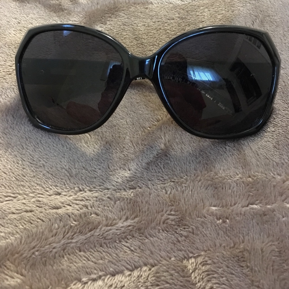 FOSTER GRANT sunglasses