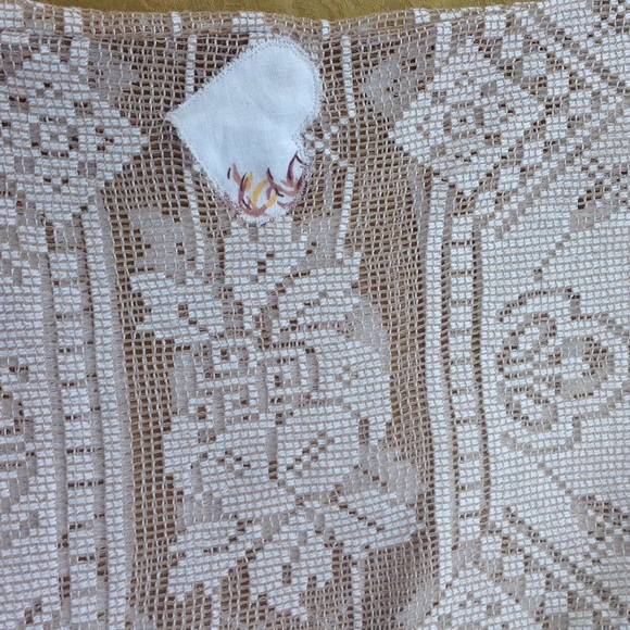 Linen and Lace top - Picture 5 of 5