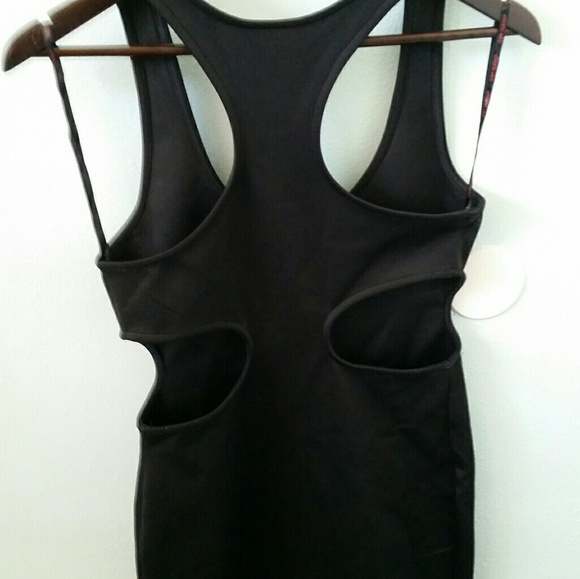 Cut-out Bodycon Dress - Picture 2 of 3