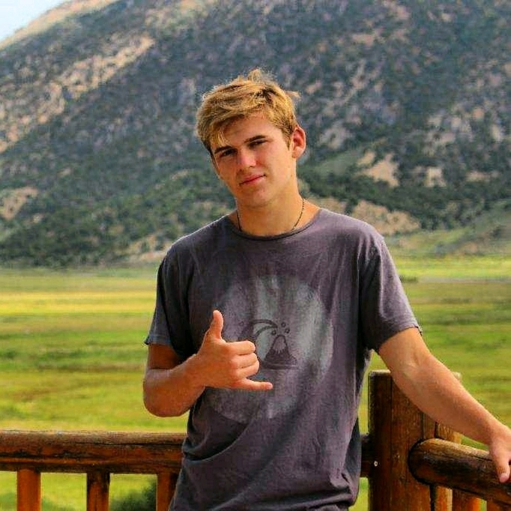 Meet your Posher, Tyler