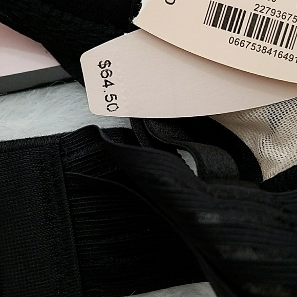 🚫SOLD🚫 Victoria's Secret Very Sexy push up bra - Picture 6 of 6