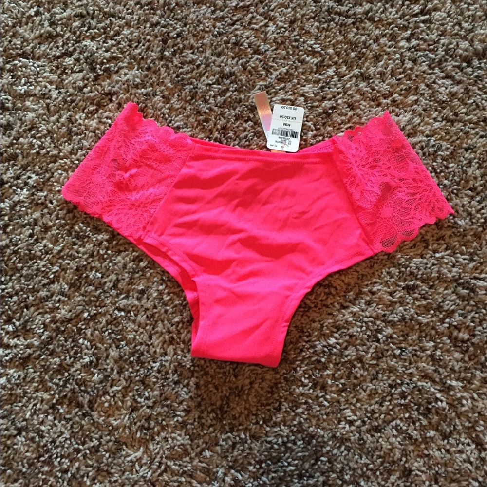 BRAND NEW VS Hot Pink Cheeksters