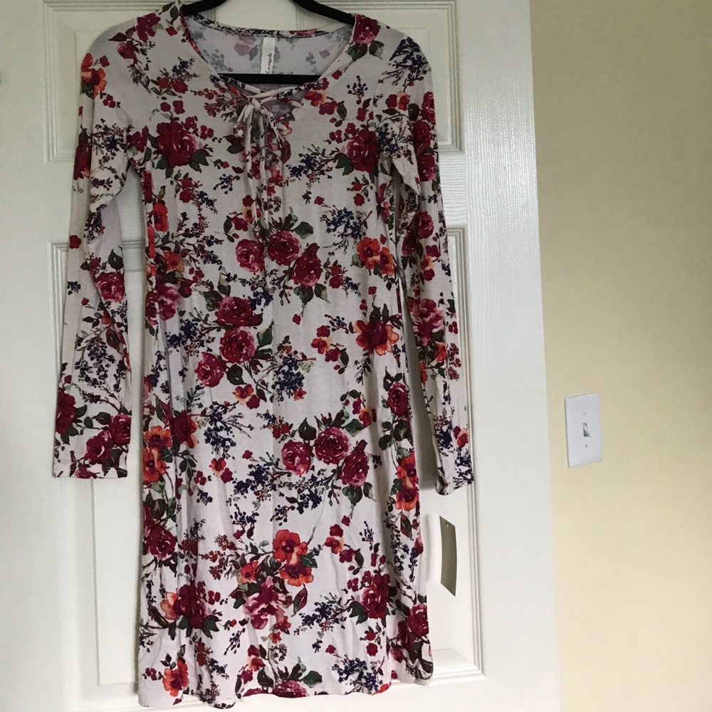 Loveapella Floral Lace-Up Dress. XS
