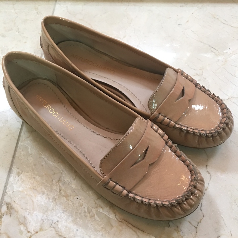 Classic Penny Loafers (Arturo Chiang) - light tan