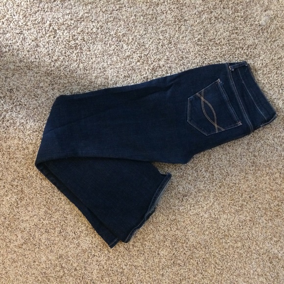Abercrombie & Fitch Flare Jeans - Picture 2 of 3