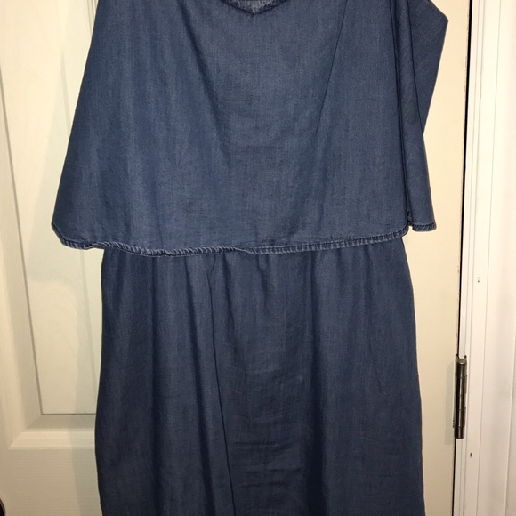 Old navy denim dress - Picture 2 of 2