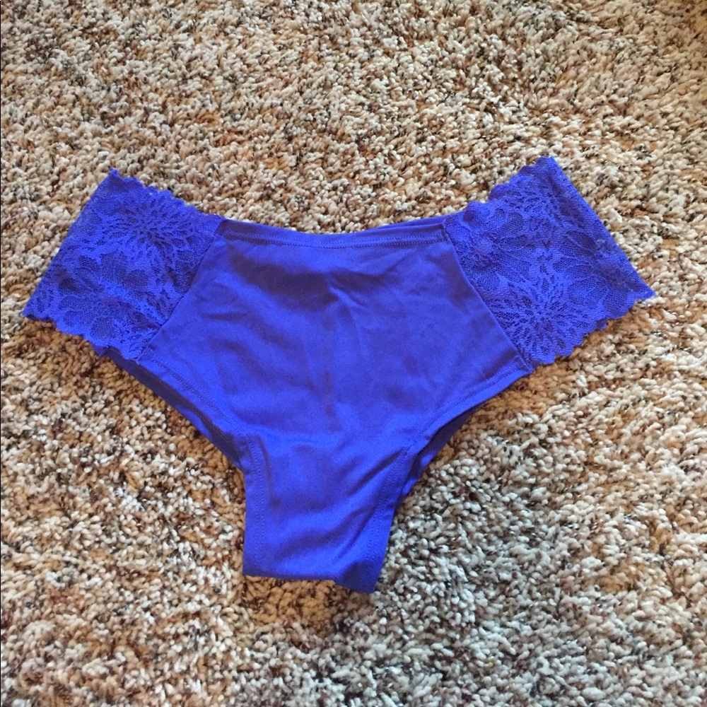 VS PINK Royal Blue Cheeksters
