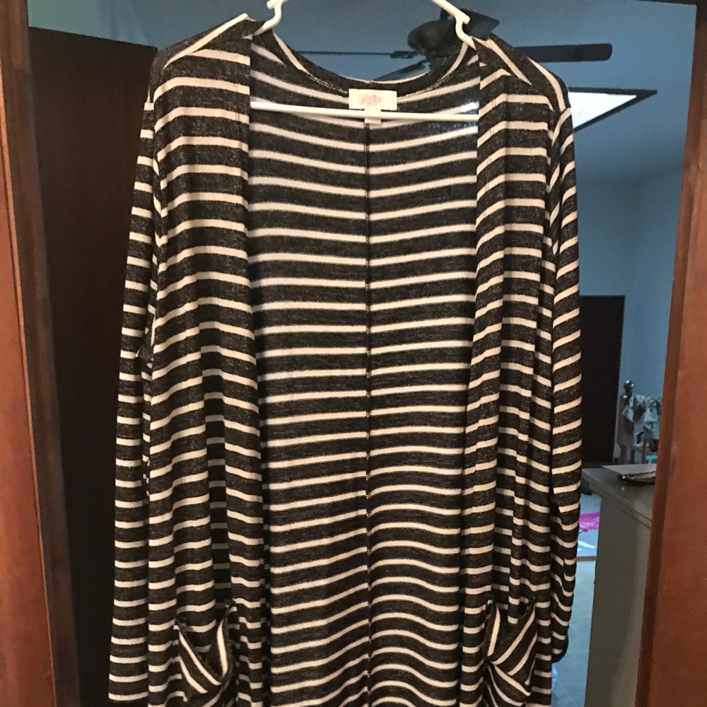 Lularoe Sarah cardigan