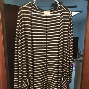 Lularoe Sarah cardigan