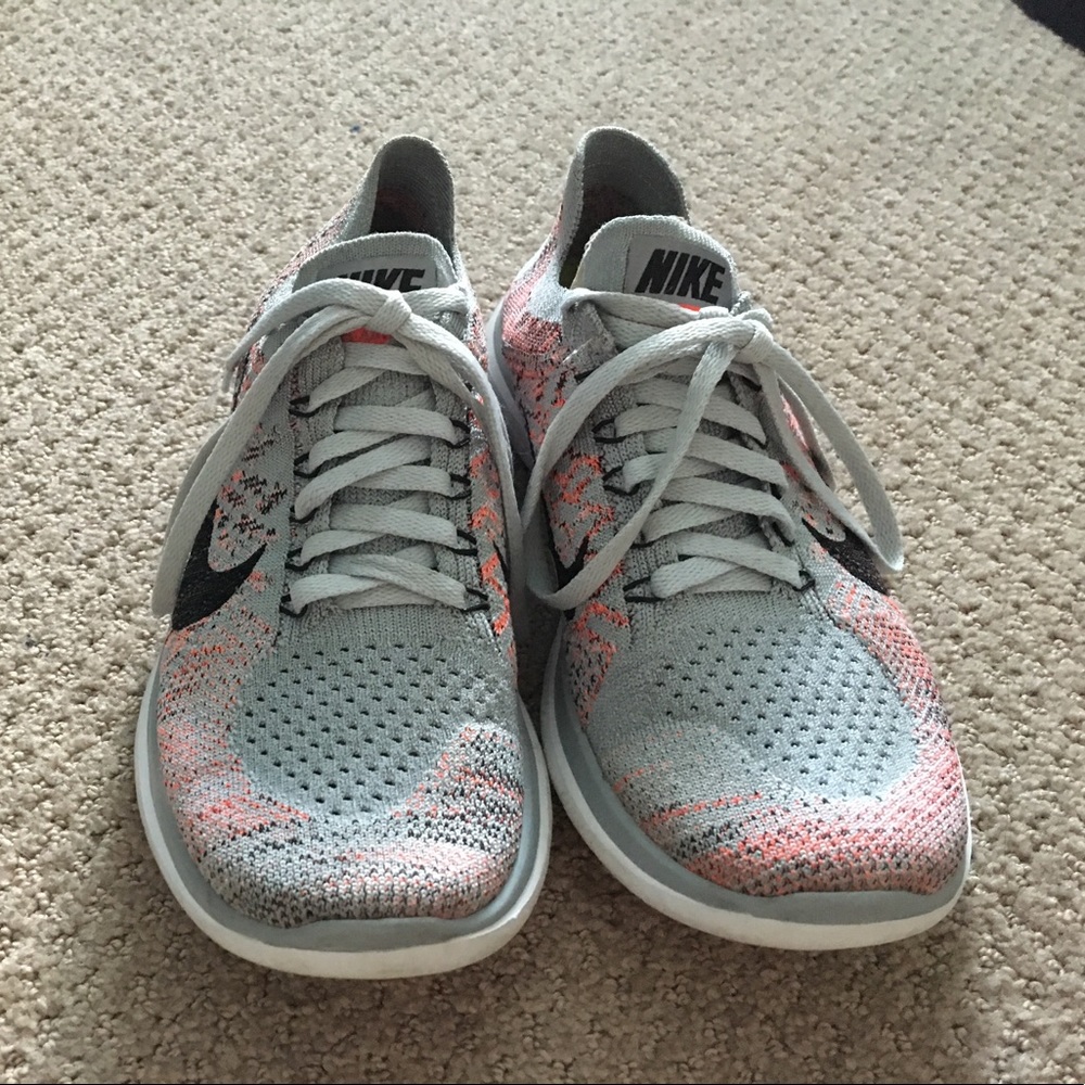 Nike Free 4.0 Flyknit - Gray and Orange - size 5