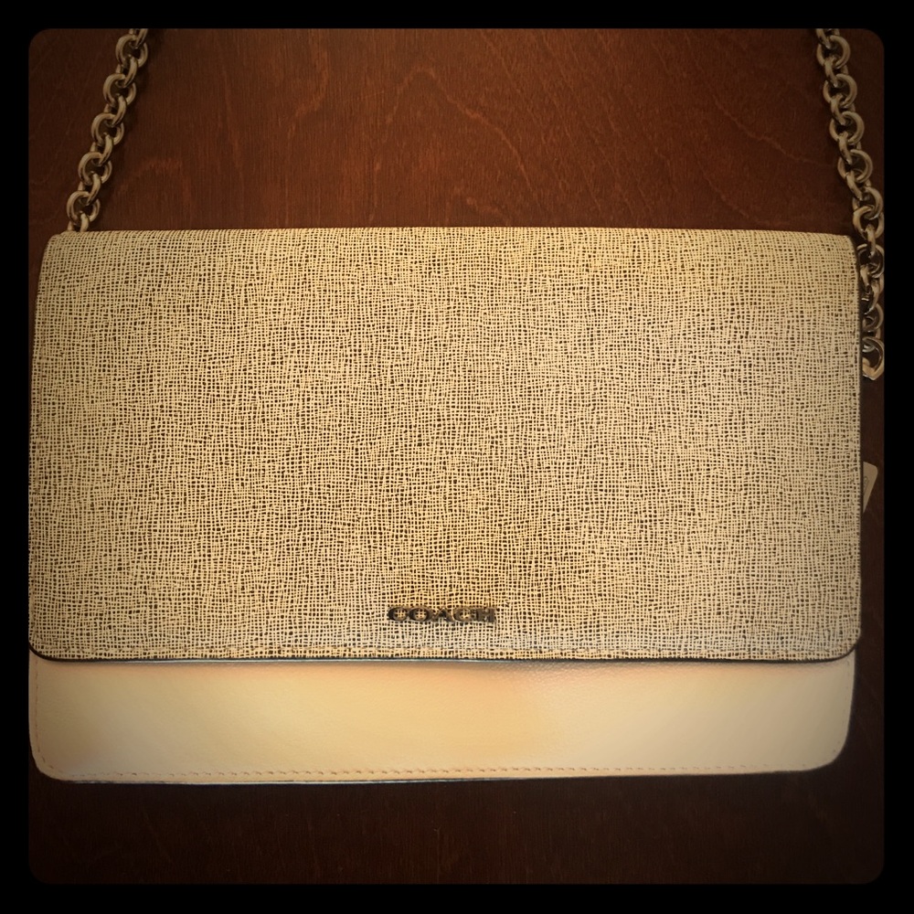Couch purse