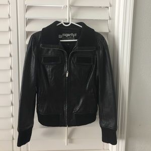 Fabulous 100% leather bomber jacket!