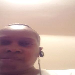 Meet your Posher, Della