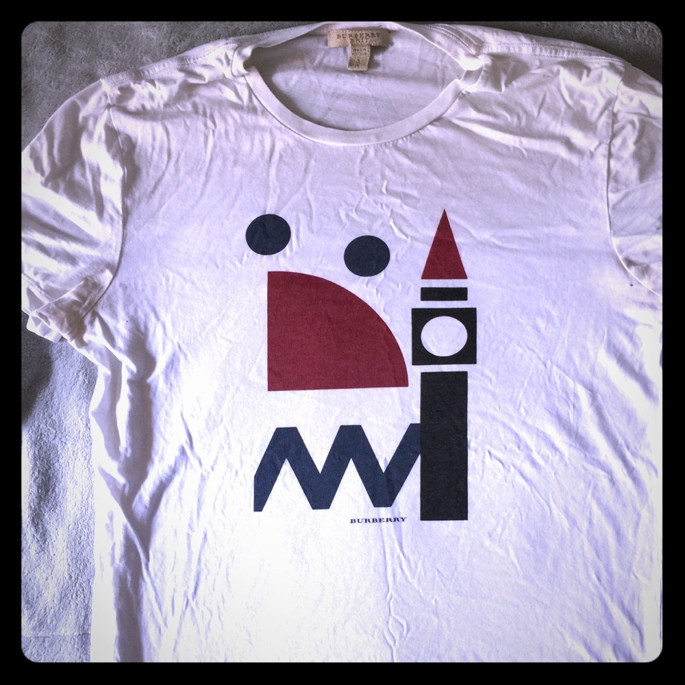 Burberry T-shirt