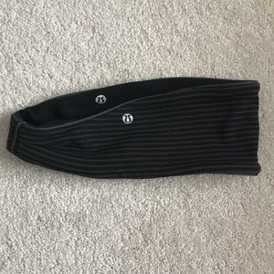 Lululemon reversible headband