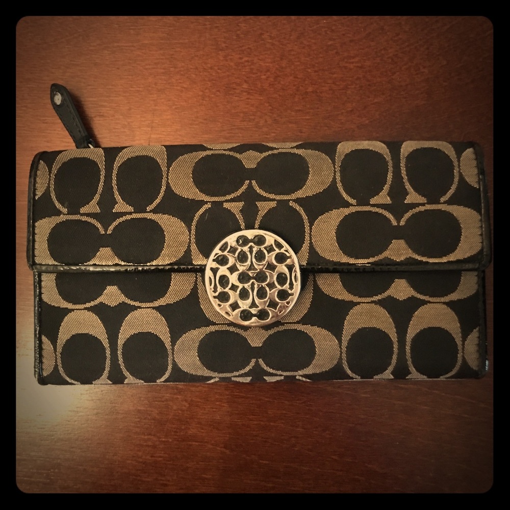 Coach wallet