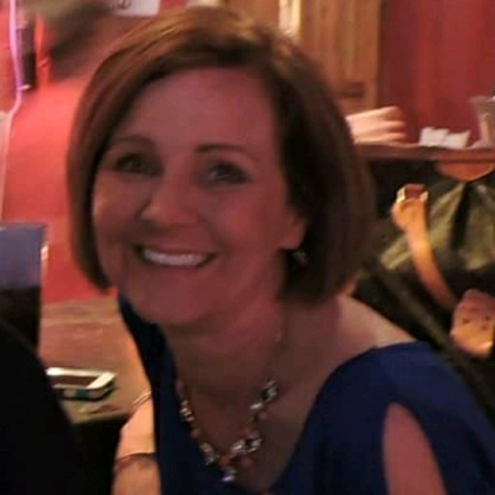 Meet your Posher, Leslie