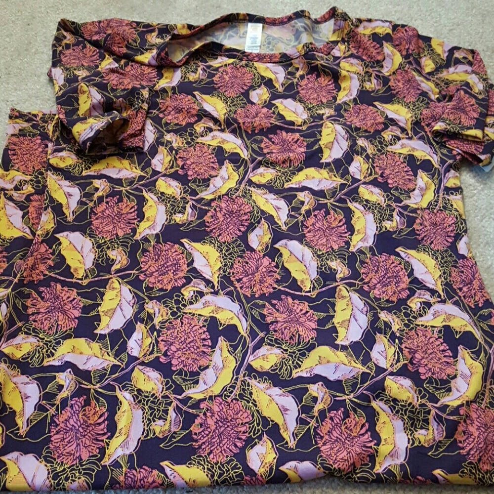 Small Lularoe Julia