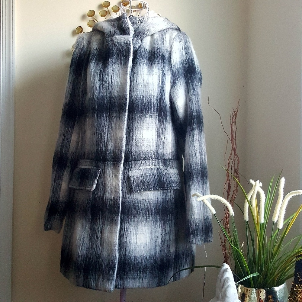 NEW Plush Jacket in Black White Cream Gray