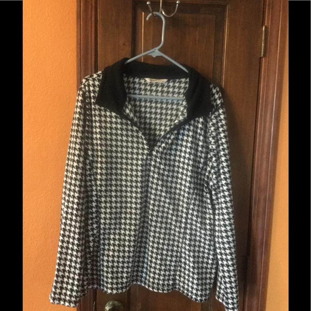 Fleece top
