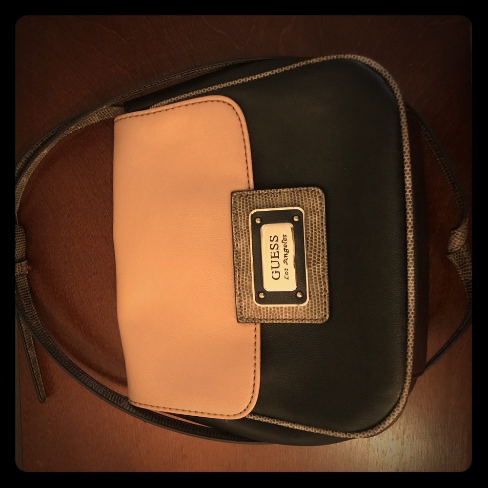 Guess shoulder bag