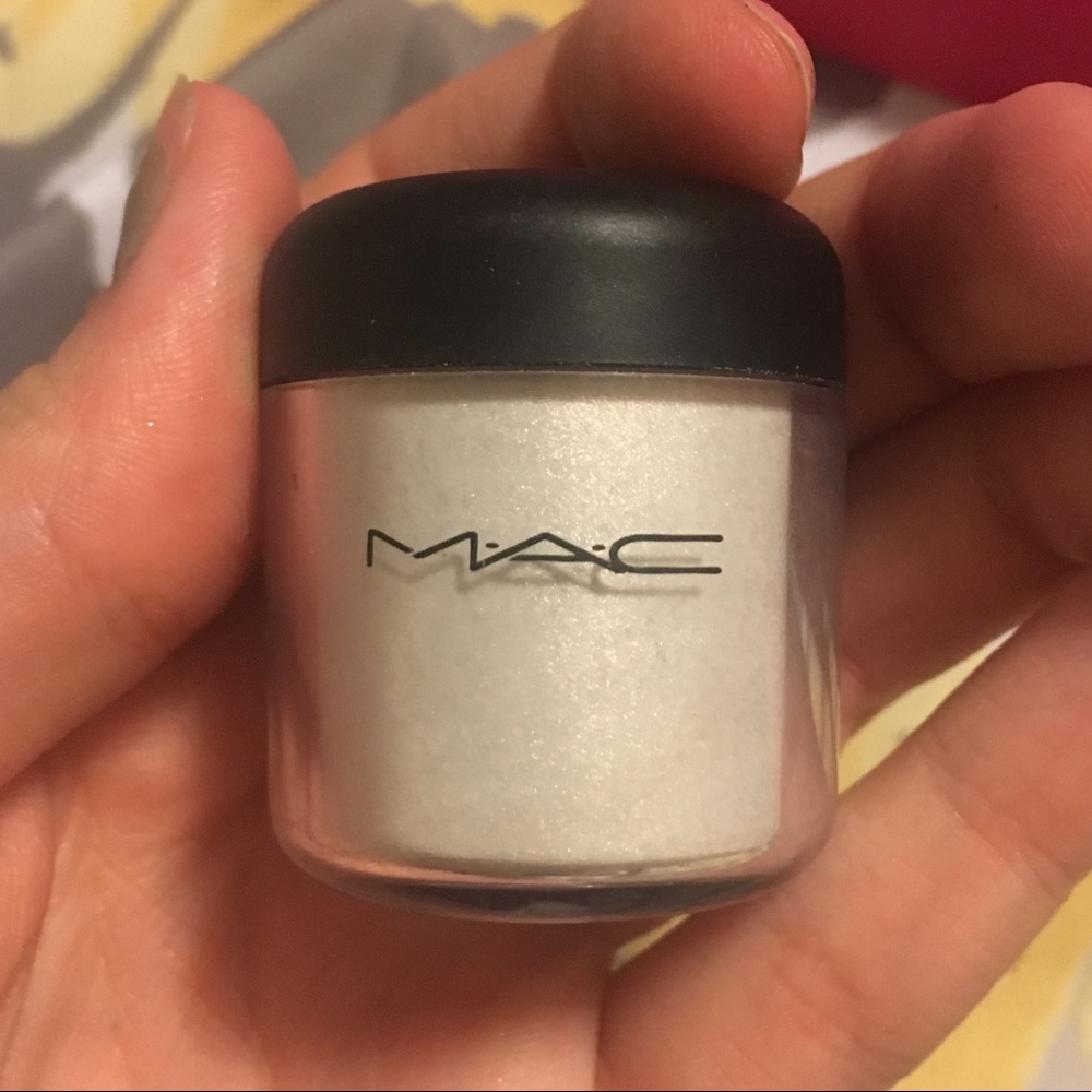 MAC 7.5g Pigment - Vanilla