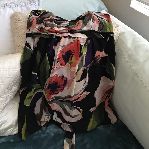 Silk floral print strapless top - Picture 5 of 6