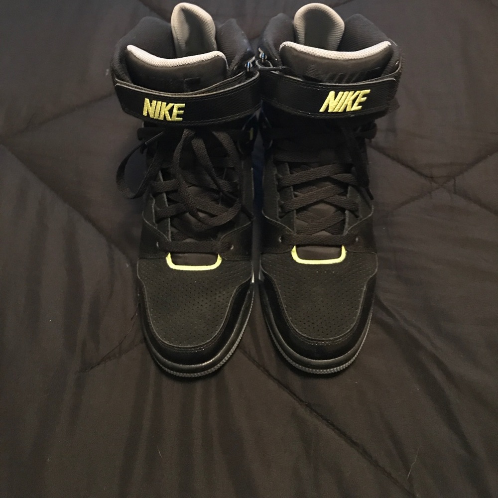 Nike wedges