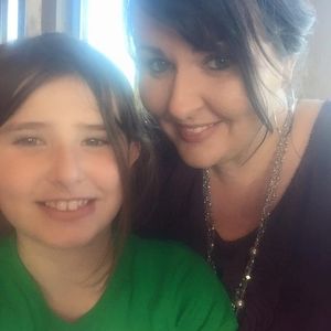 Meet your Posher, Joni