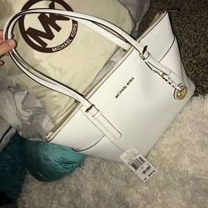 White and Gold Michael Kors Purse