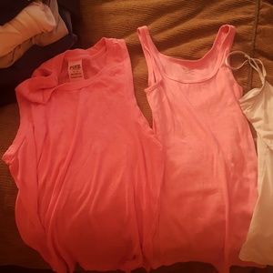 Tank top bundle (4)