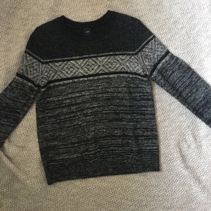 Cozy GAP winter sweater