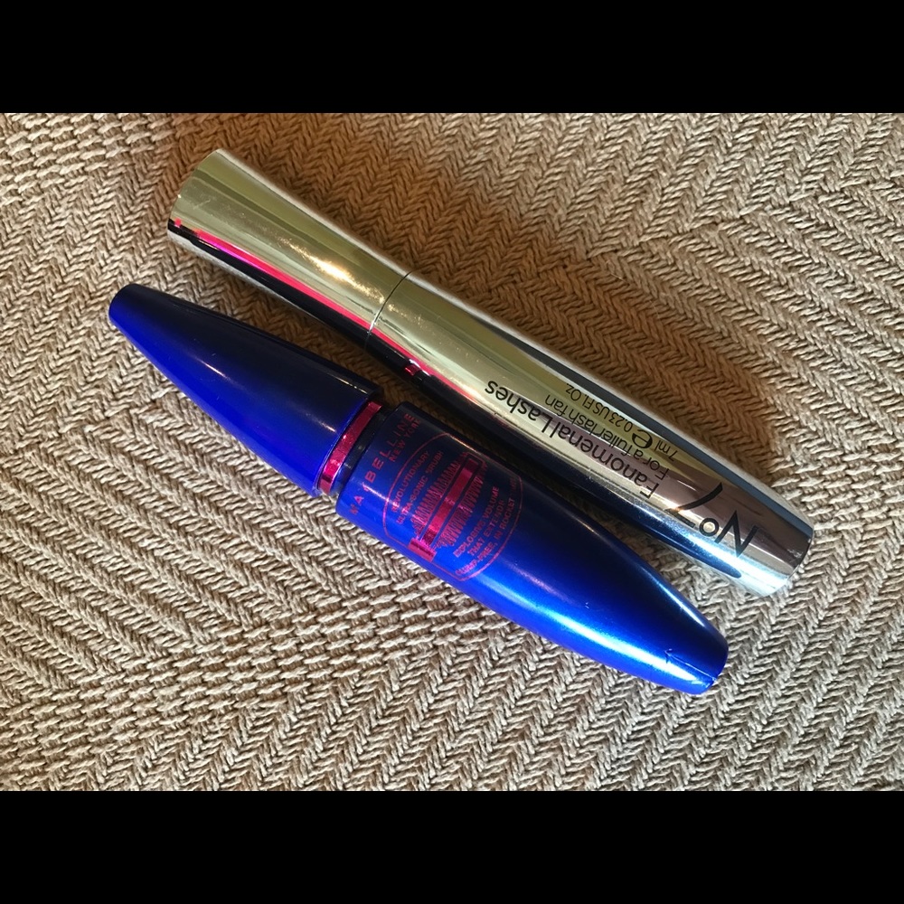 Mascara