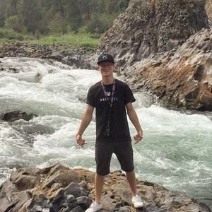 Meet your Posher, Dylan