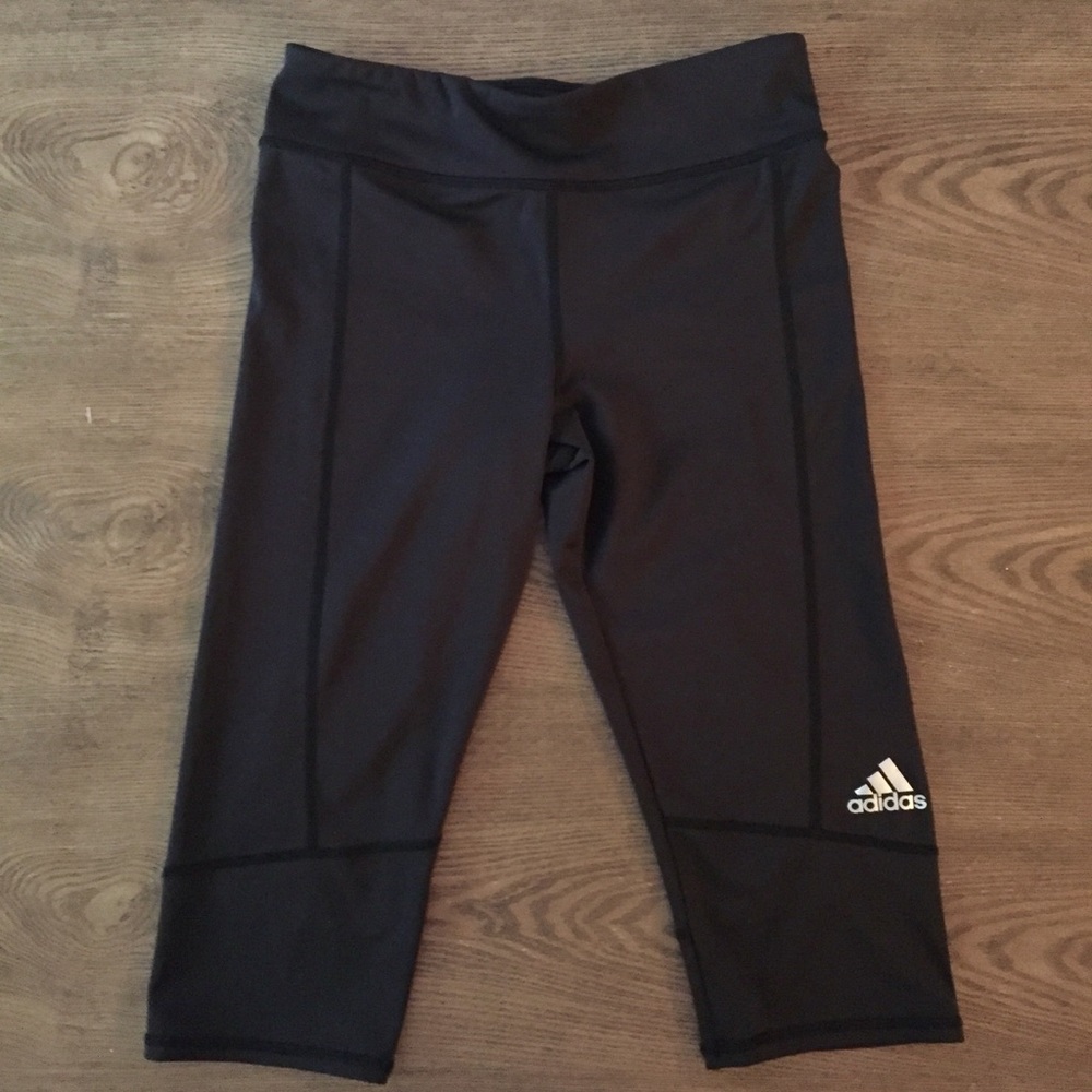 Moving Sale!! Adidas Workout Capris