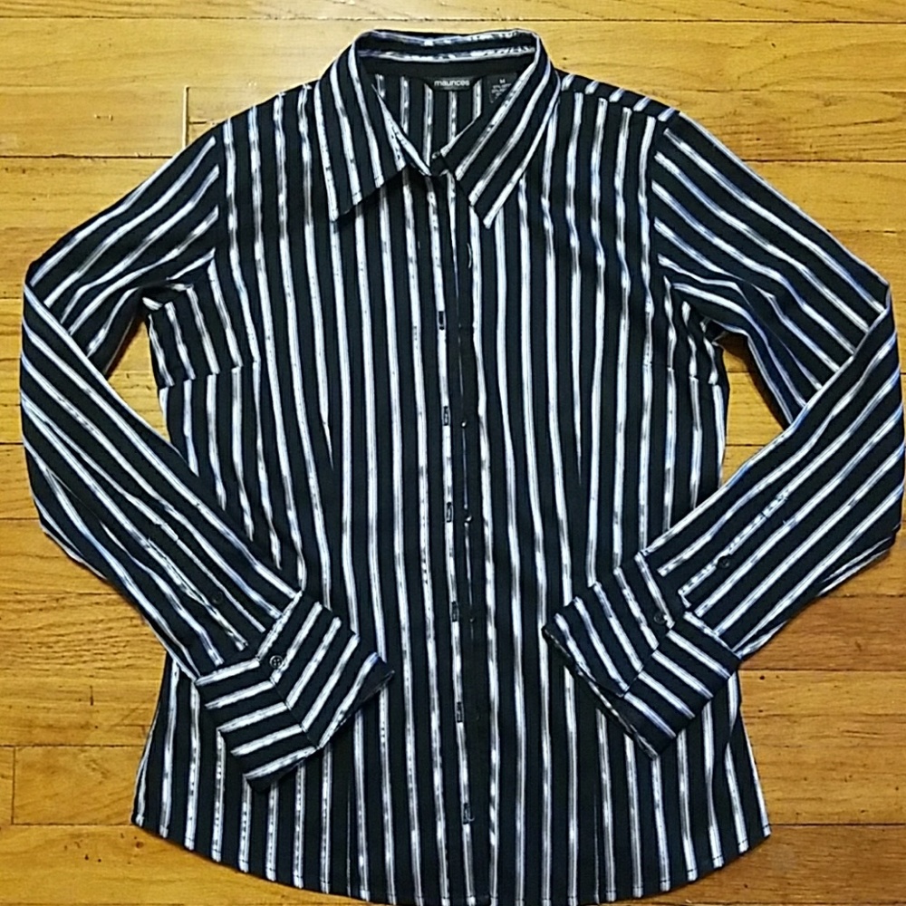 Maurices Button Down Long-Sleeved Dress Shirt