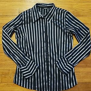 Maurices Button Down Long-Sleeved Dress Shirt
