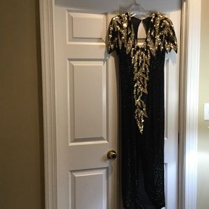 Vintage Black and Gold Sequin Evening Gown Size 6