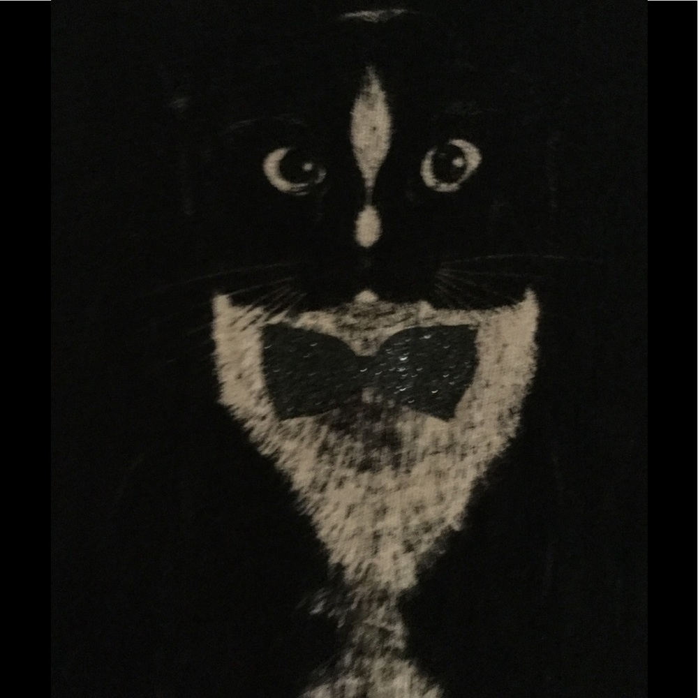 Cat bow tie tee!