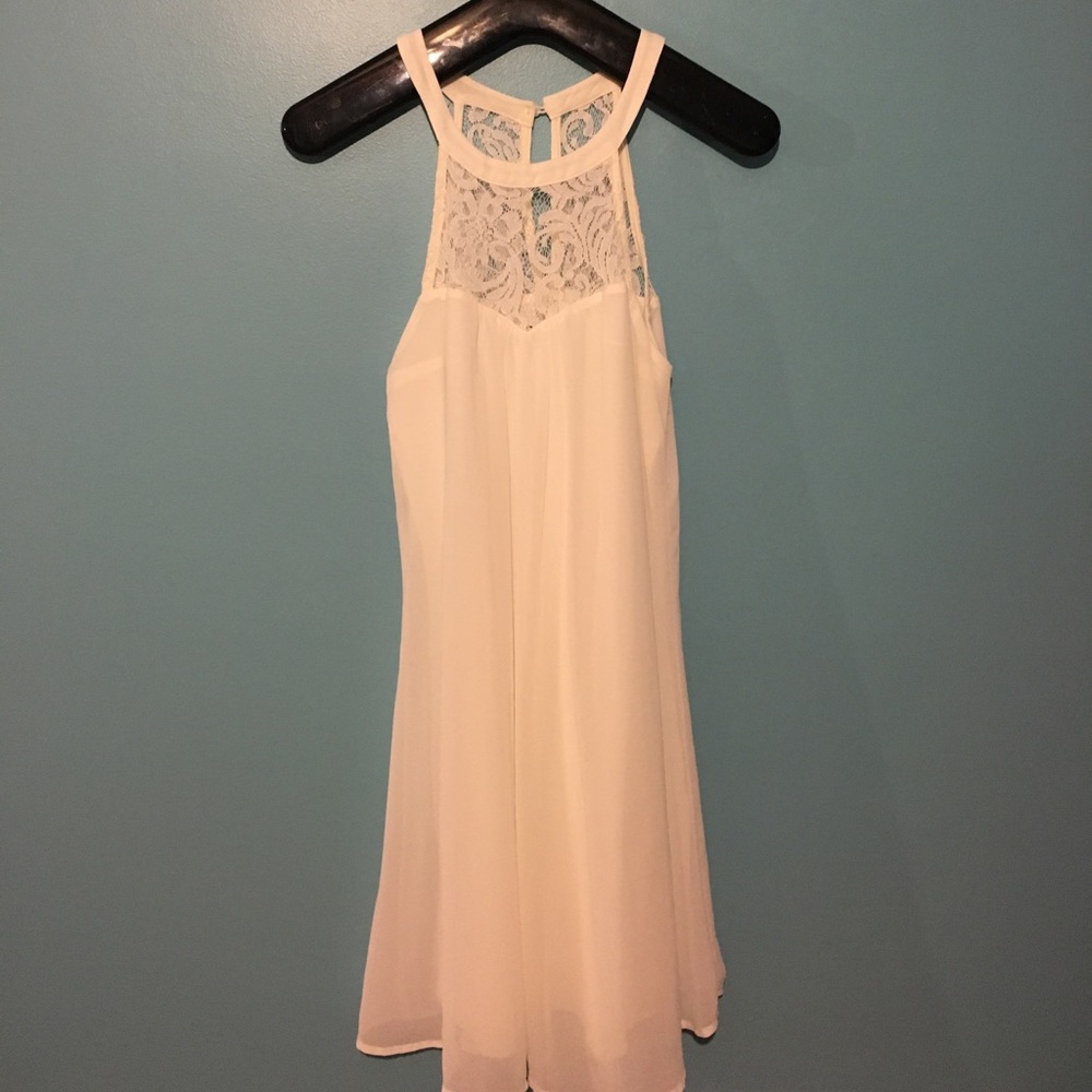 Vanberfia white dress